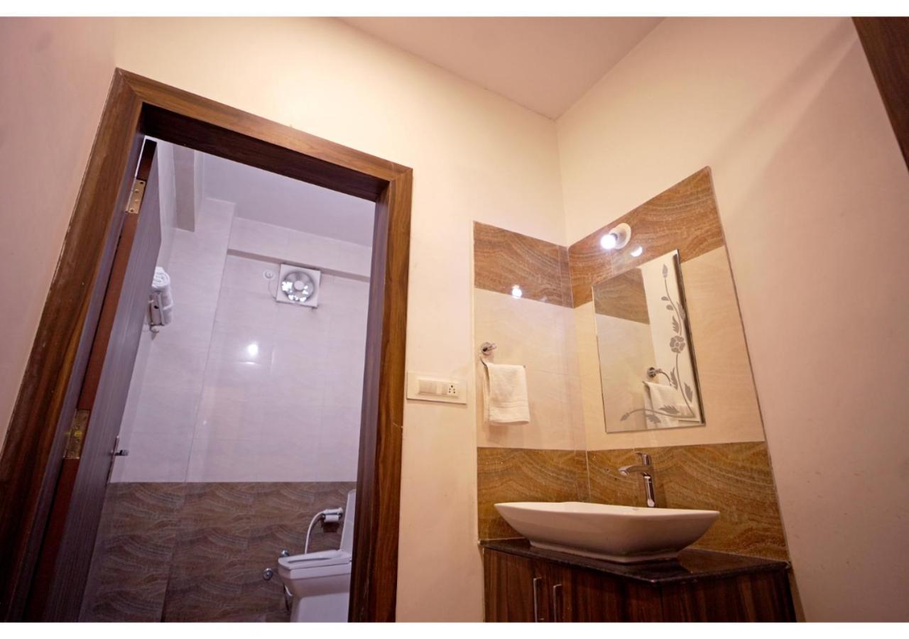 Hotel Raha Udaipur Dış mekan fotoğraf