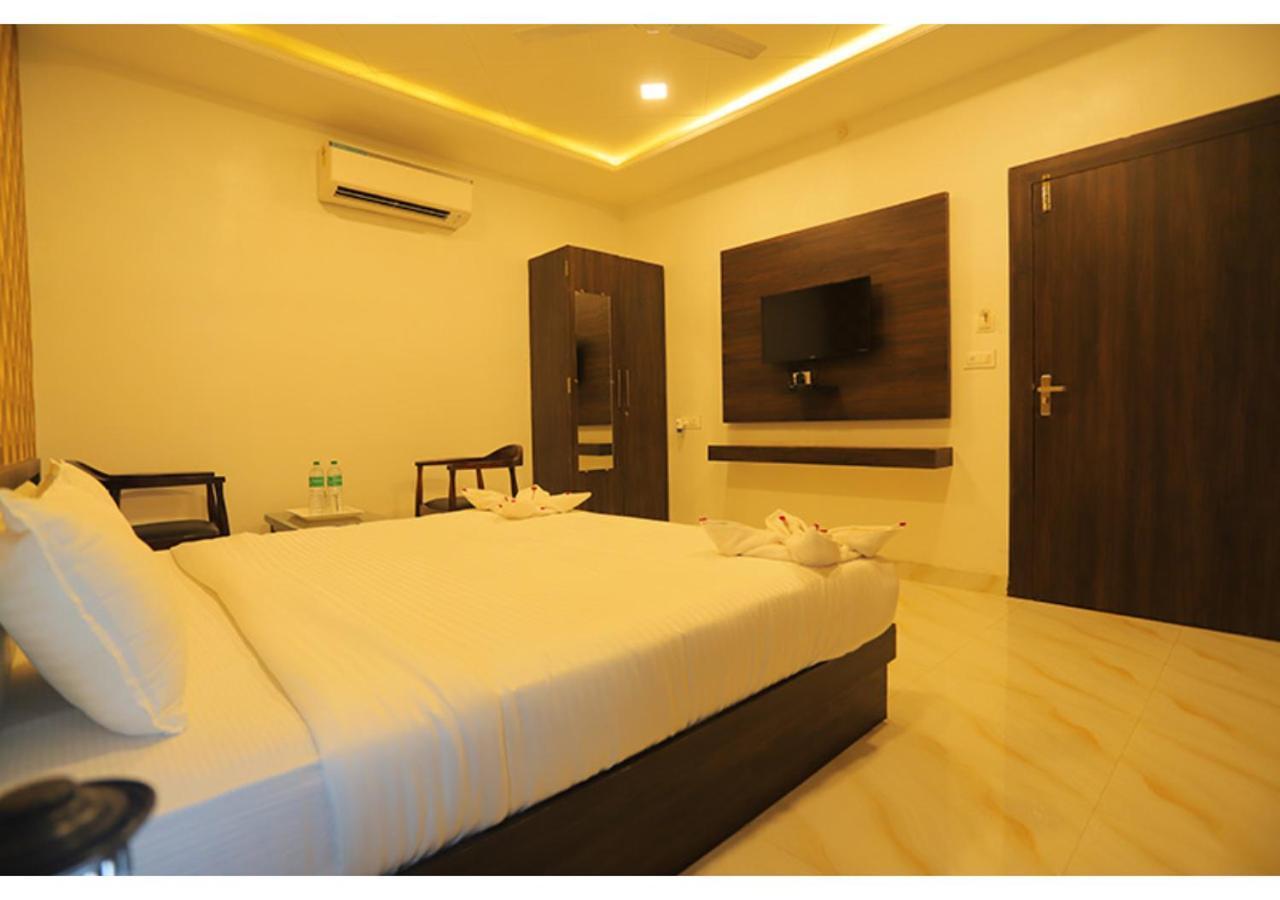 Hotel Raha Udaipur Dış mekan fotoğraf